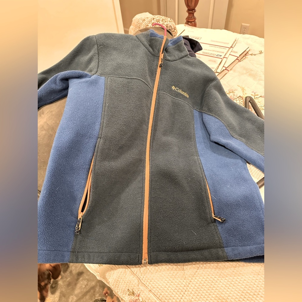 Mens columbia fleece size med.